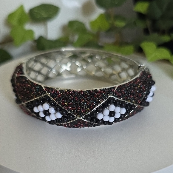 Vintage Clamper Hinge Bangle Bracelet Silver with Bead Design - Picture 3 of 13